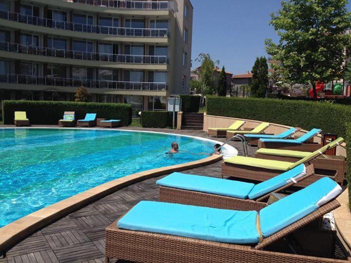 Apartments Del Sol - Sunny Island Complex Tschernomorez Exterior foto